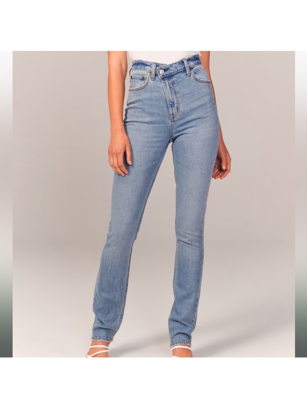 Abercrombie & Fitch High-Rise Straight Jeans in Light Blue
